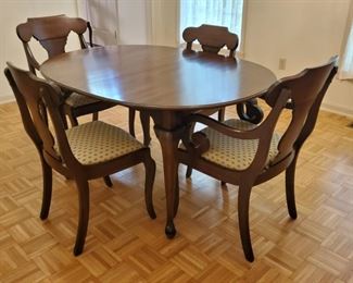 Pennsylvania House Dining Room Table and Chairs