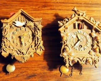 Vintage Lux Clocks MFG Co. Cuckoo Clock QTY. 2