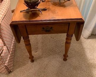Vintage Baumritter Drop Leaf Side Table