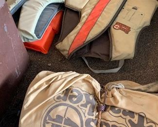 1983 15' Bass TrackerI Bass Boat with Mercury 25HP Outboard Motor and 18' Trailer