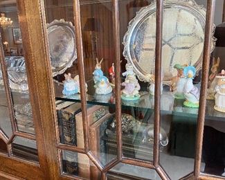 LEATHER BOUND BOOKS AND FIGURINES (ROYAL DOULTON BUNNYKINS)