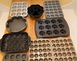 Wilton and Other Bakeware
