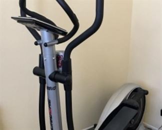 LifeCore Elliptical Cross Trainer