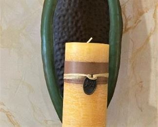 One of two matching candles