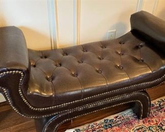 Curved bed bench