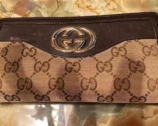 Gucci billfold