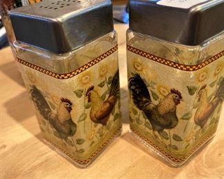 Rooster salt & pepper