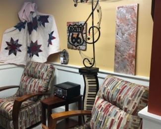 Matching Pair of swivel rockers!
