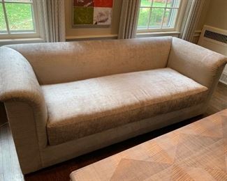 J Robert Scott 1 Cushion Sofa (82" x 34" x 30")