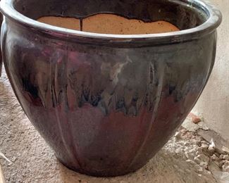 146. Ceramic Planter (18" x 15")