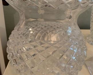 175. Cut Crystal Vase (9" x 12")