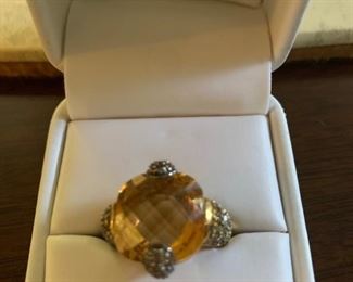 18K Yellow Gold, Citrine & Diamond Ring