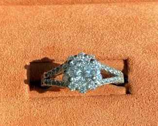 Diamong Engagement Ring with EGL Certificate and Appraisal