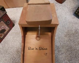 Shoeshine box