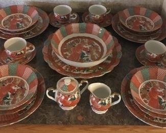 VINTAGE DISHES