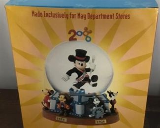 MICKEY MILLENNIUM WATERGLOBE (MADE ESCLUSIVELY FOR MAY DEPARTMENT STORES)