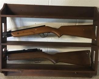 VINTAGE GUN RACK