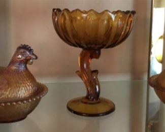 AMBER COMPOTE, IRIDESCENT AMBER HENS ON NESTS