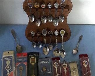 COLLECTIBLE SPOONS