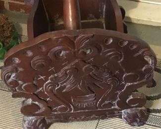 NICE MAGAZINE/NEWSPAPER HOLDER