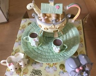 PRECIOUS MOMENTS NOAHS ARK MINI TEA SET