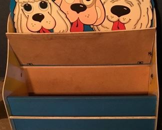 VINTAGE TOY BOX