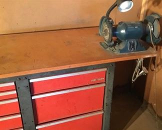 CRAFTSMAN TOOL BOX/WORK BENCH (BENCH GRINDER SOLD SEPARATELY)