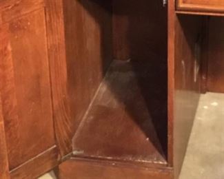 ROLL TOP DESK (W/KEYS)