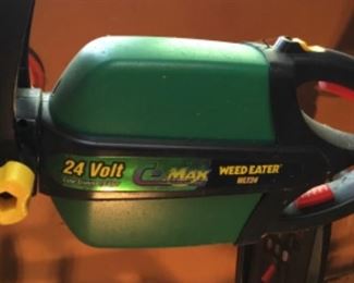 WEED TRIMMER - WEEDEATER