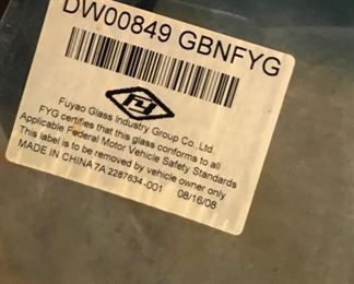 WINDSHIELD - CHEVROLET BLAZER SUBURBAN PICKUP 75