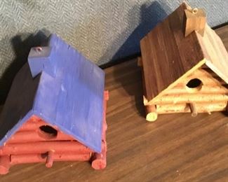 LOG CABIN BIRDHOUSES