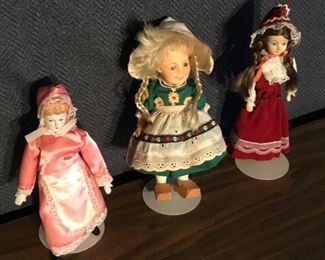VINTAGE DOLLS