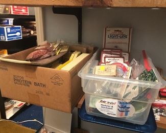 Tons of miniature pieces