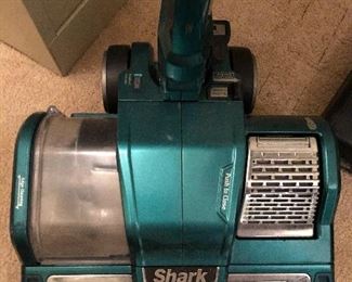 Shark Vacuum BUY IT NOW $46