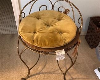 Mid Century Metal Vanity stool $40