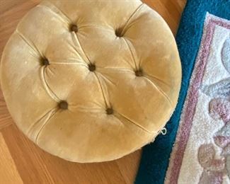 Foot stool BUY IT NOW $10