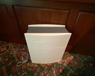 2 BlueAir 402 Air Purifying Systems HEPA-Silent Machine Cleaner Purifier