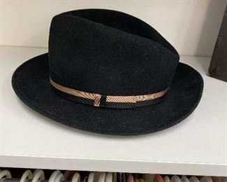 Perry Ellis men's hat