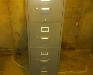 Nice 4 Drawer File Cabinet In Good Condition-27x16x52