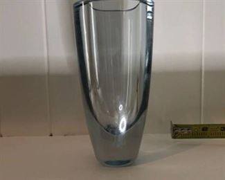 Heavy Glass Cup Location Fireplace Right Shelf