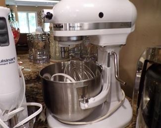 kitchen aid mixer