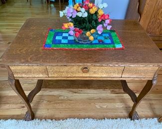 This is an incredible table with carved feet. It is 42' long, 26" wide and 29" tall. Lovely home filled with incredibly kept antiques, collectibles and home decor. Message, Text/ Call Steph at 518-944-0255! All items will be on www.loverantiques.com.