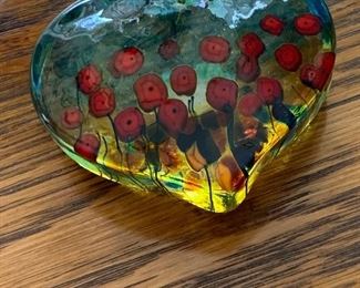 Beautiful glass heart. Vintage and unique.
Lovely home filled with incredibly kept antiques, collectibles and home decor. Message, Text/ Call Steph at 518-944-0255! All items will be on