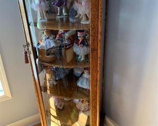 Lovely home filled with incredibly kept antiques, collectibles and home decor. Message, Text/ Call Steph at 518-944-0255! All items will be on