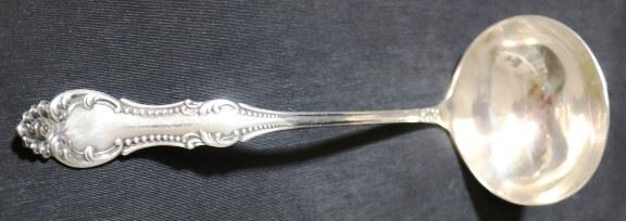 Lot# 20 - Wm A Rogers Silver Plated Ladle