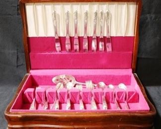 Lot# 66 - W.M. Rogers Silver Plated 67 pc Flatware Set to include Storage Box