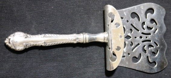 Lot# 114 - Sterling Silver Handle Asparagus Server