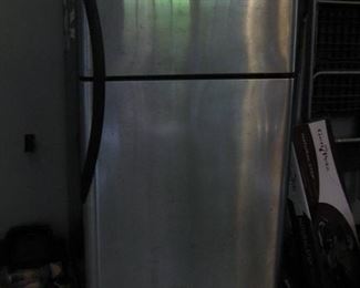 Fridgidaire Gallery Refrigerator