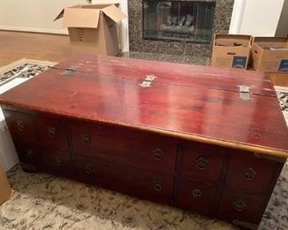 Solid wood Coffee Table with storage
HEAVY!
All drawers are functional.
4’ x 30” x 18” tall
Pickup in Montrose.
Must be able to move down a flight of stairs and load yourself.