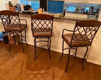 Minson Corporation Swivel Barstools
Excellent condition.
Each chair measures: 23” deep x 21” across x 30” tall to seat, 47” tall to back.
Must be able to carry downstairs and load yourself